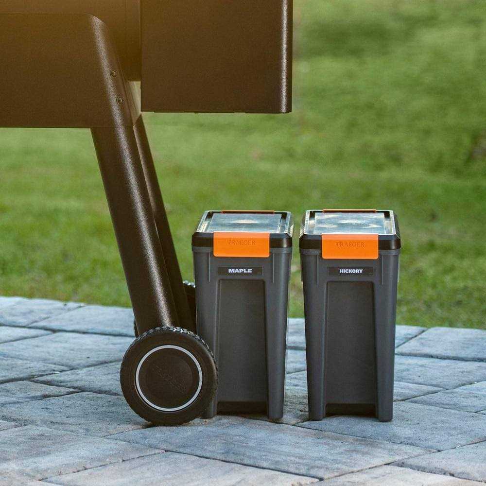 StayDry Pellet Bin & Lid A14626