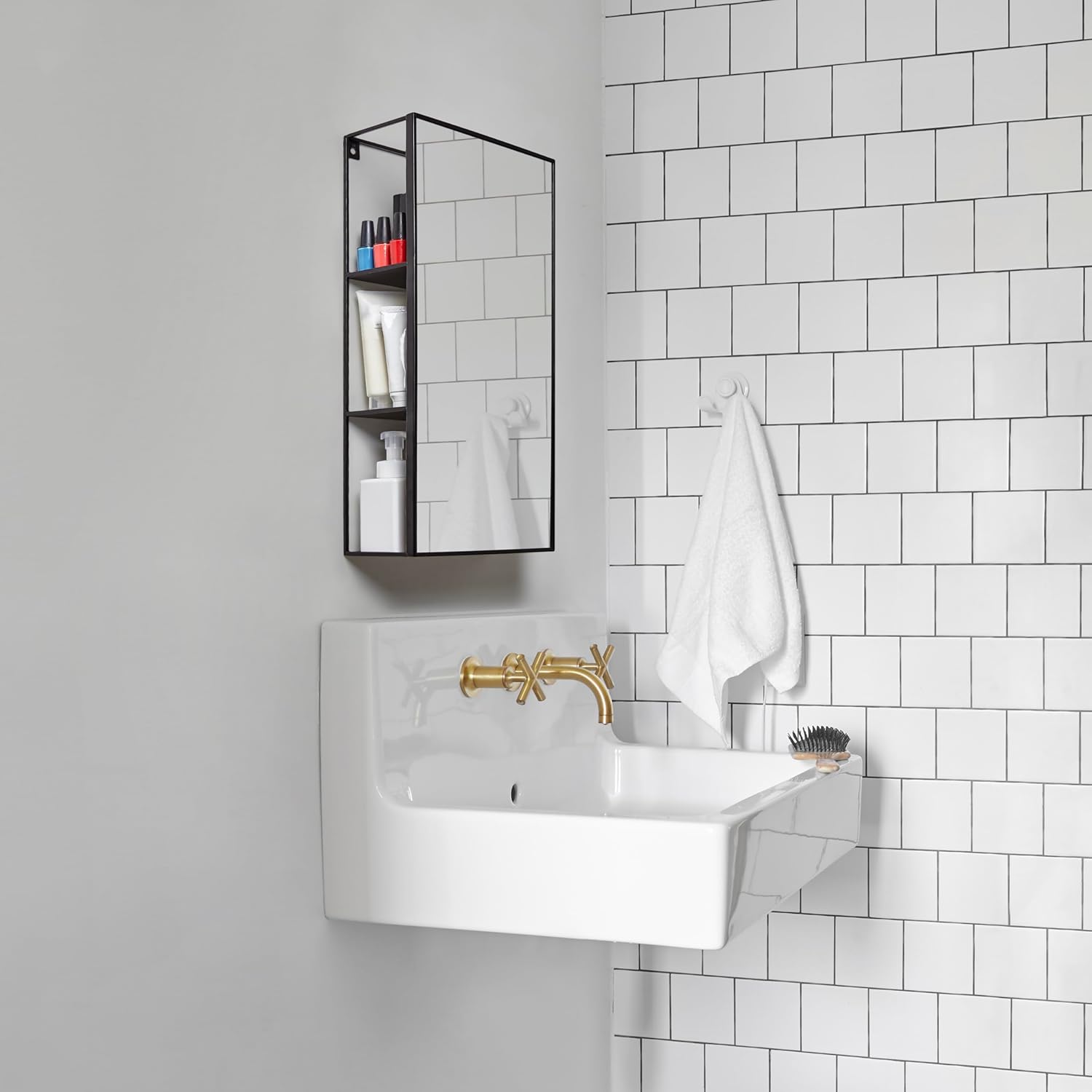 Black Metal Bathroom Mirror Storage Cabinet with 3 Shelves G8110