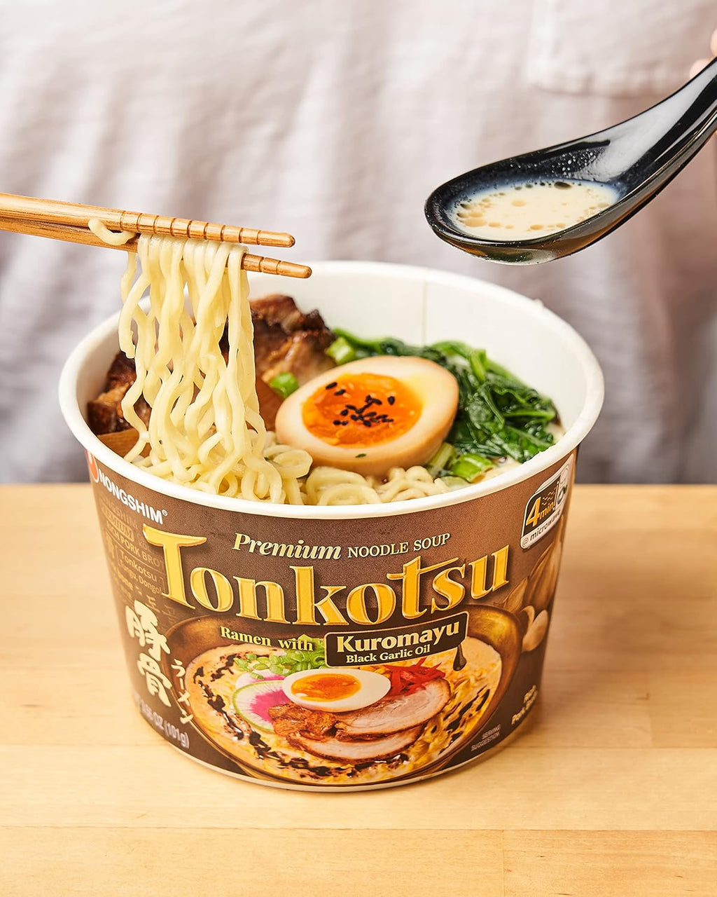 Tonkotsu Black Garlic Ramen, 6 Paper Bowls, Pack of 2 R935
