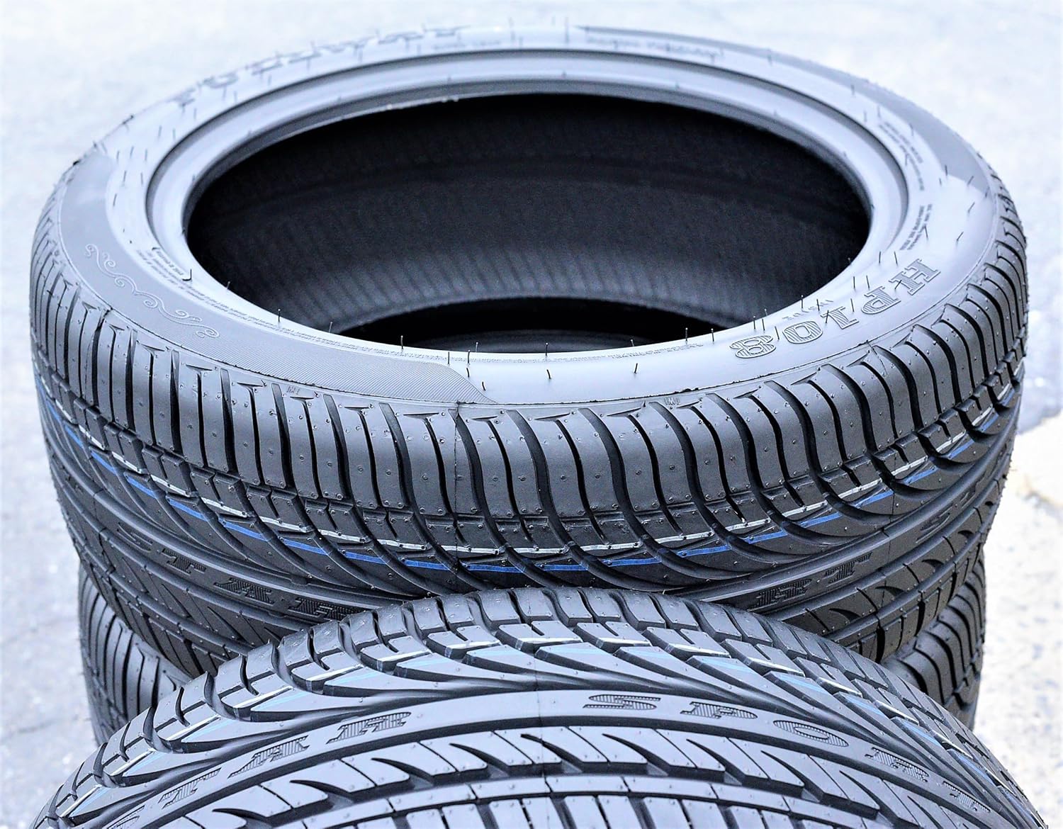 Set of 4 All-Season Passenger Car Performance Radial Tires 205/50R16 87V M64791