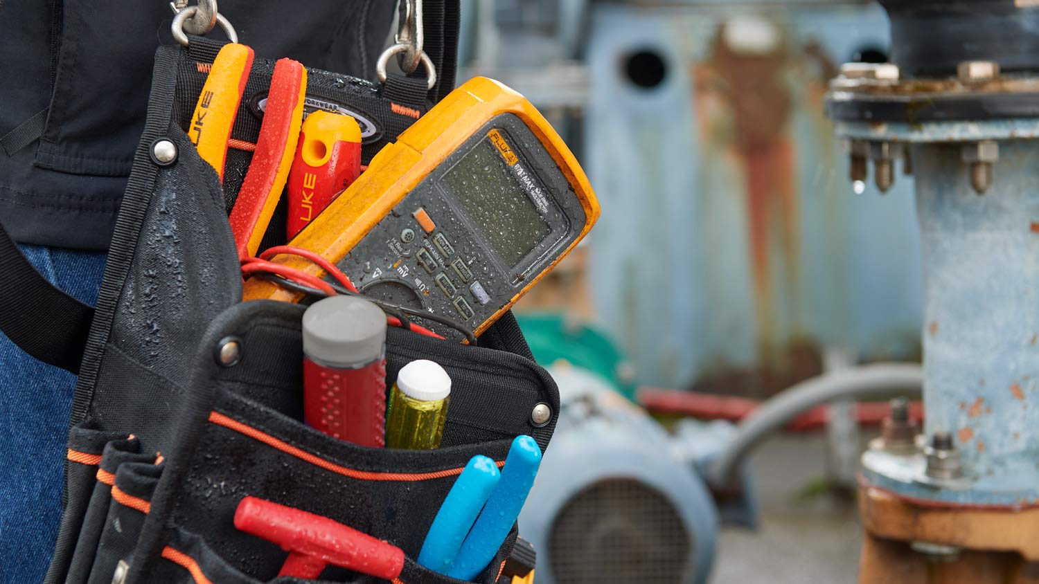 True-rms Digital Multimeter Combo Kit A55252