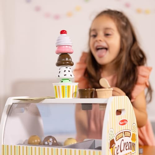 Wooden Scoop and Serve Ice Cream Counter Play Set for Kids X216422