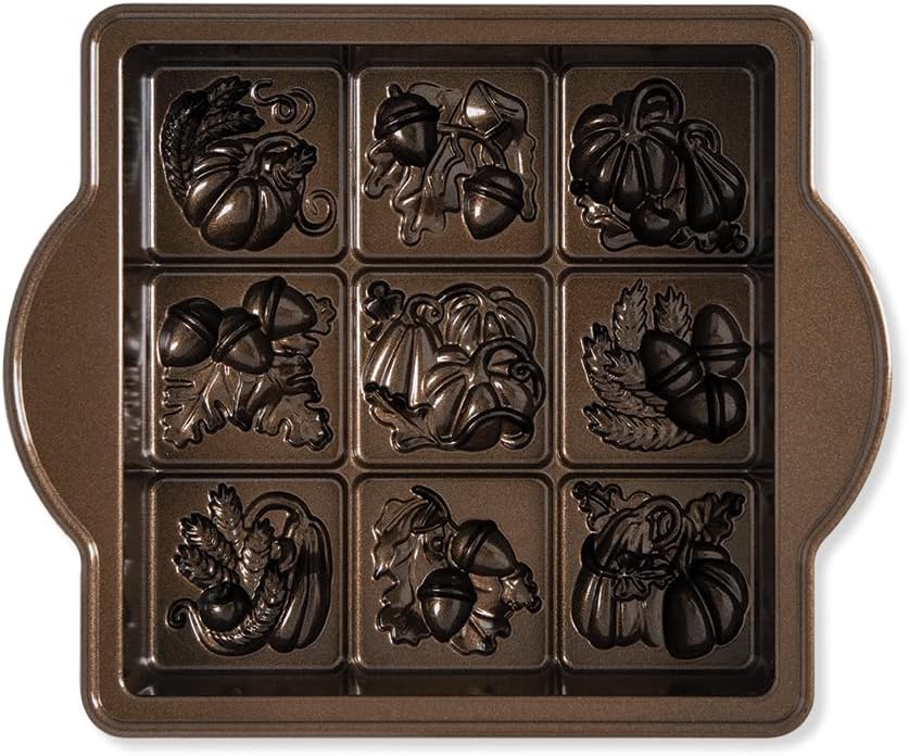 Seasonal Squares Pan G486