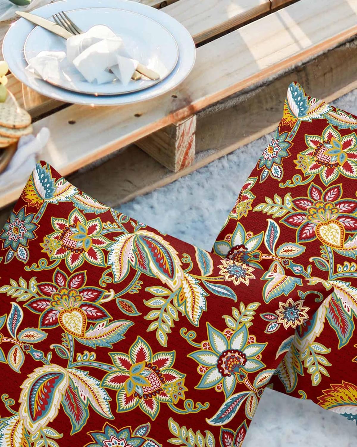 Outdoor Waterproof Throw Pillow Covers 24x24in, Paisley Pattern, Set of 2 R72542