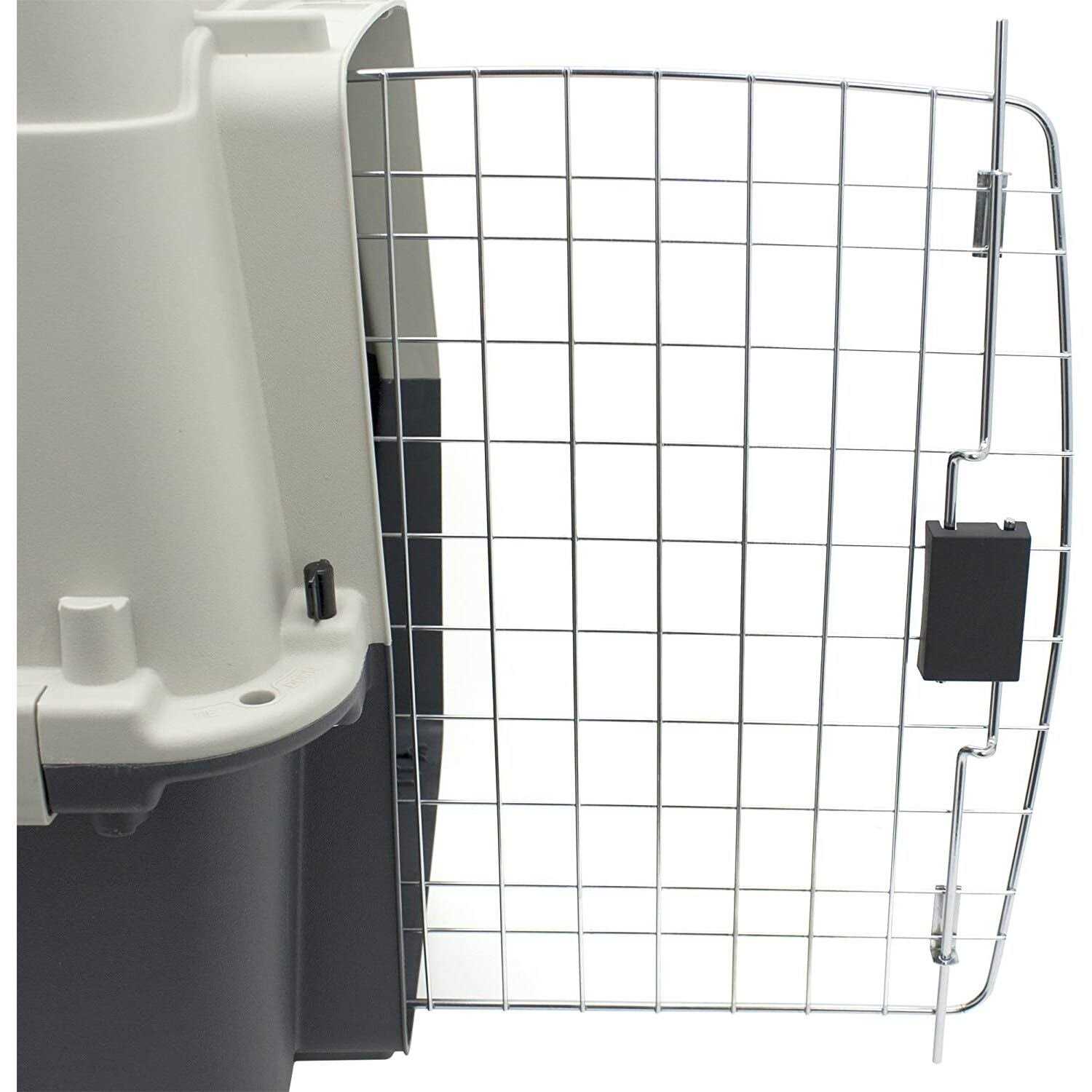 Rolling Plastic Wire Door Travel Dog Crate Z54776