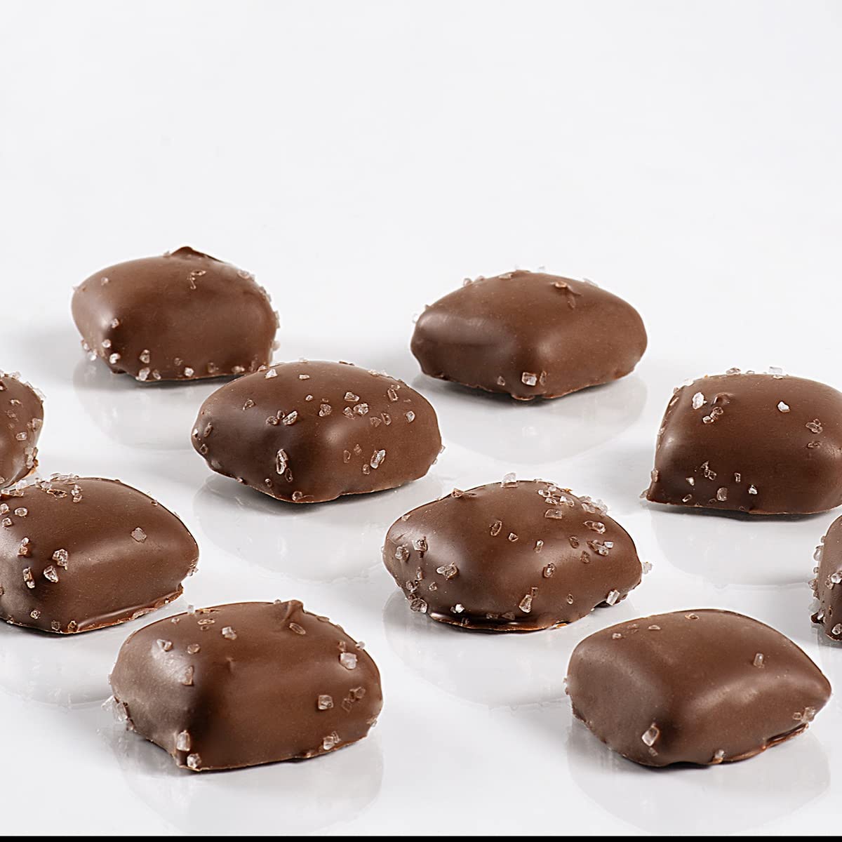 Milk Chocolate Sea Salt Caramels, 32 oz Tub B3516