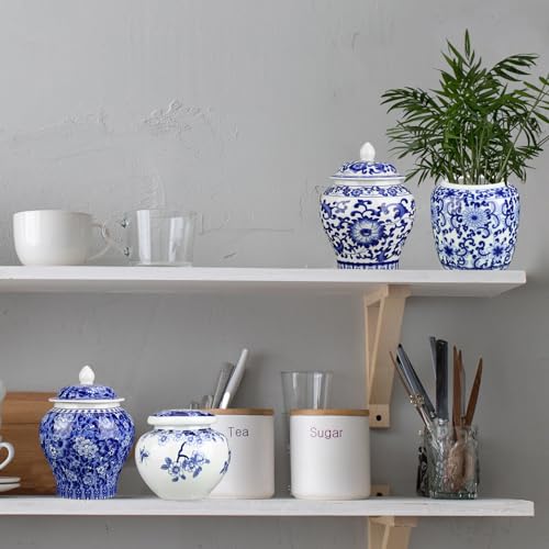 Set of 4 Small Blue and White Porcelain Vases for Tabletop Decor O5357