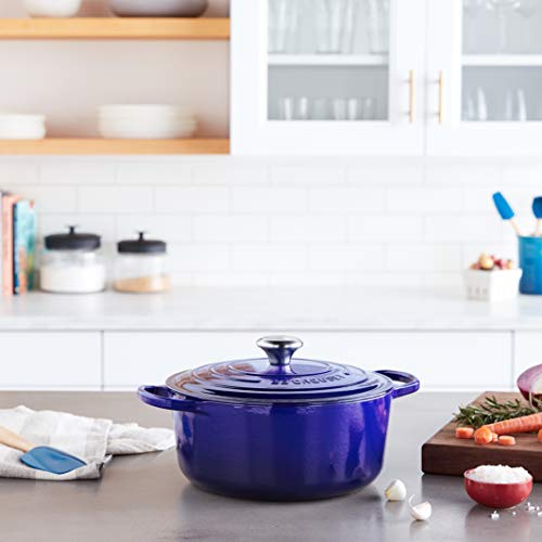 Enameled Cast Iron Round Dutch Oven, 5.5 qt. U6606