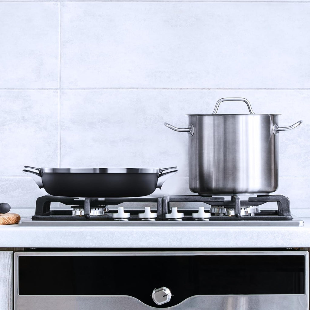 12 Inch Nonstick Everyday Pan with Lid P4440