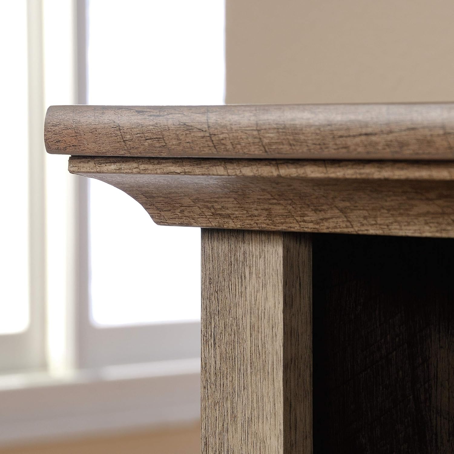 Media Fireplace for TVs up to 60", Lintel Oak finish Z833